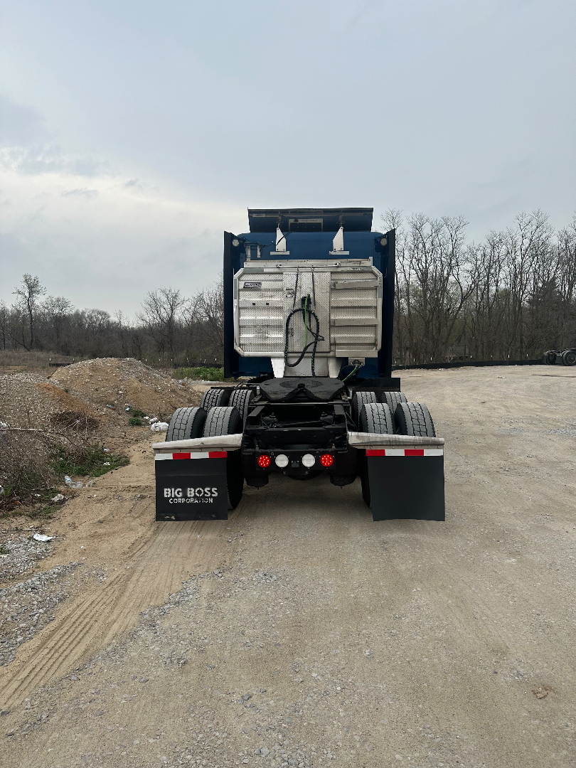 2020 Kenworth T680 — photo 7